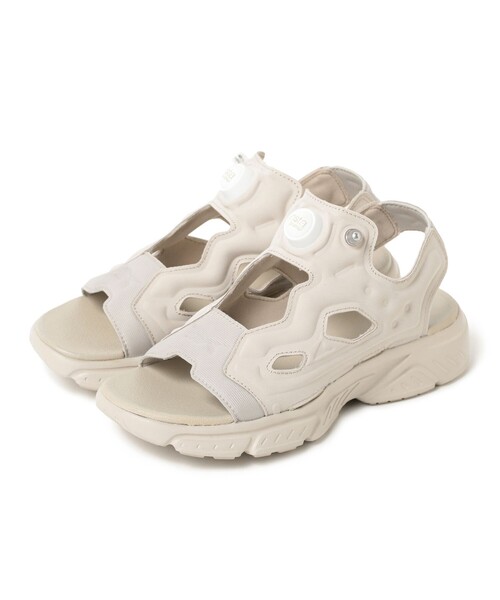 Ray BEAMS（レイビームス）の「【WEB限定】Reebok / INSTAPUMP FURY SANDAL（サンダル・レディース・ブラック/ライトグレー・24.0cm/25.0cm/23.0cm）」の5枚目の写真