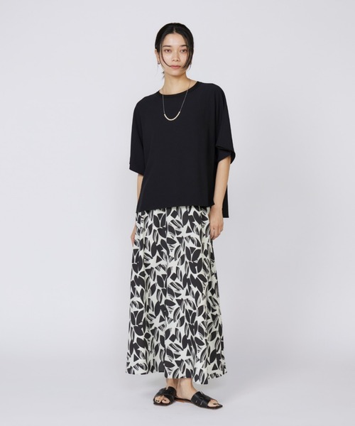 INED（イネド）の「【吸汗速乾】ジョーゼットプルオーバー（Tシャツ/カットソー・レディース・ブラック/ホワイト/パープル・9号）」の18枚目の写真