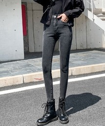 伸縮性ありの足長スキニーデニム