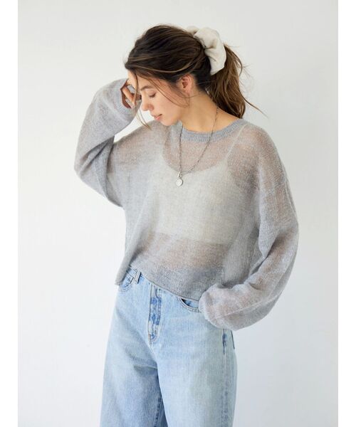 Ungrid(アングリッド)の「モヘヤ混シアーニット(ニット/セーター・レディース・ブルー/レッド/ライトグレー/イエロー・FREE)」の2枚目の写真