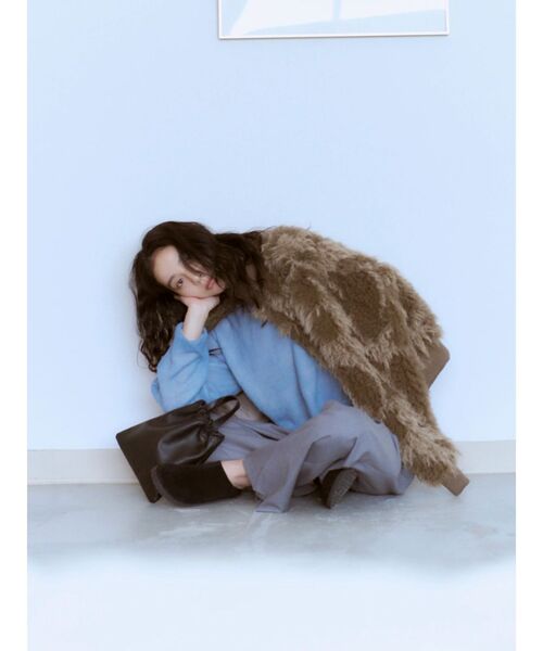 Ungrid(アングリッド)の「モヘヤ混シアーニット(ニット/セーター・レディース・ブルー/レッド/ライトグレー/イエロー・FREE)」の13枚目の写真