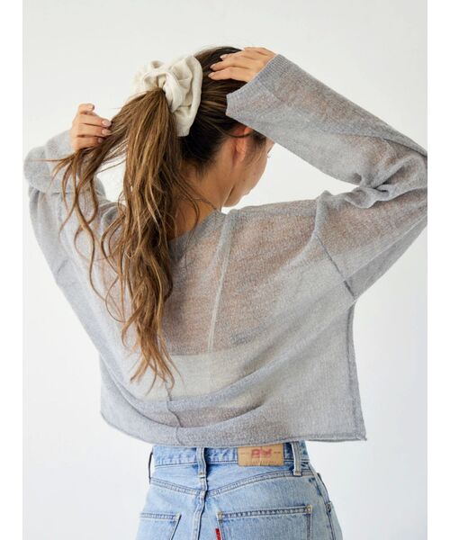 Ungrid(アングリッド)の「モヘヤ混シアーニット(ニット/セーター・レディース・ブルー/レッド/ライトグレー/イエロー・FREE)」の19枚目の写真