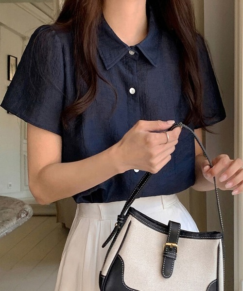 Doula Doula(ドゥーラドゥーラ)の「レギュラーカラー半袖ブラウス(シャツ/ブラウス・レディース・ネイビー/アイボリー/グレー・FREE)」の15枚目の写真