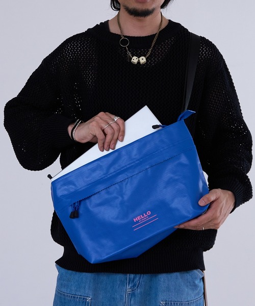 1/2 HALF(ニブンノイチハーフ)の「1/2HALF TARPOLIN MESSENGER Msize(メッセンジャーバッグ・メンズ・イエロー/オレンジ/レッド/ホワイト/ブルー/ブラック/エメラルド/オリーブ・FREE)」の18枚目の写真