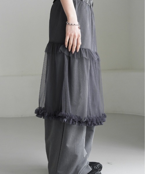 VIBGYOR（ヴィブジョー）の「【LAMPOON】チュールレイヤードスラックス（スラックス・レディース・ブラック/グレー・FREE）」の11枚目の写真