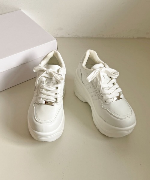 Shoes in Closet(シューズインクローゼット)の「☆かわいく盛れる +9.0㎝ 軽量 厚底 スタイルアップソール ダブルライン スニーカー 5857(スニーカー・レディース・ホワイト/ブラック/キャメル/グレー/ダークブラウン・M/S/LL/L)」の9枚目の写真