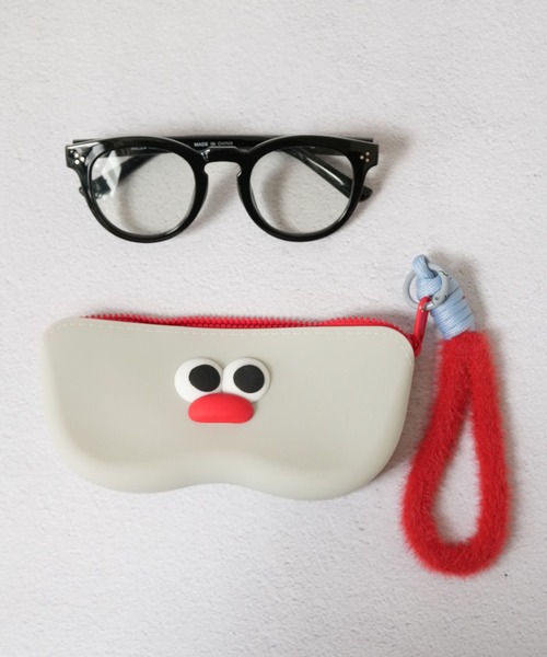 Jelly moo(ジェリームー)の「【 Jelly moo / ジェリームー 】 ストラップ付き ユニーク メガネケース / ポータブルケース(メガネ・レディース・ブルー/グレー・FREE)」の6枚目の写真