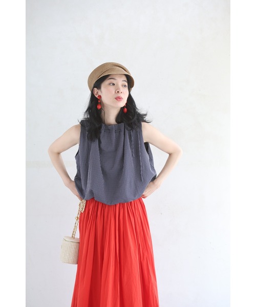 cawaii(カワイイ)の「ギャザーネックのバルーンシルエットカットソートップス(Tシャツ/カットソー・レディース・ネイビー・FREE)」の3枚目の写真