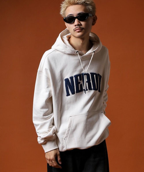 NERDY（ノルディ）の「ブークレロゴプルオーバーフーディー（パーカー・メンズ・ベージュ/ブラック/ネイビー・M/L/S/LL）」の21枚目の写真