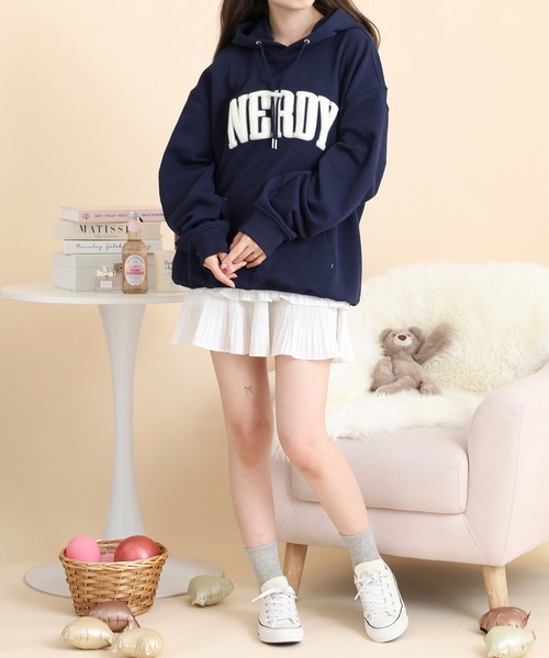 NERDY（ノルディ）の「ブークレロゴプルオーバーフーディー（パーカー・メンズ・ベージュ/ブラック/ネイビー・M/L/S/LL）」の11枚目の写真