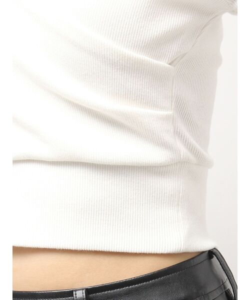 GYDA（ジェイダ）の「カシュクールデザインオフショルトップス（Tシャツ/カットソー・レディース・オフホワイト/ブラック/レッド・FREE）」の20枚目の写真