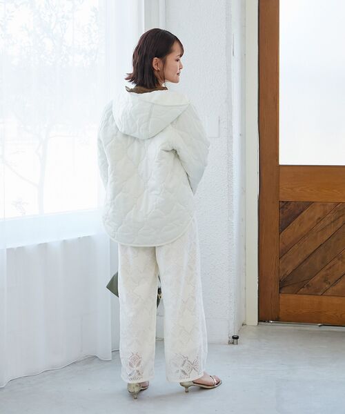 le.coeur blanc（ルクールブラン）の「《WEB限定アイテム》マルチWAYキルティングブルゾン（ブルゾン・レディース・キャメル/アイボリー/ブラック/チャコールグレー・38）」の18枚目の写真