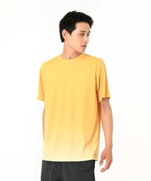 ファンクショナルショートスリーブTシャツ