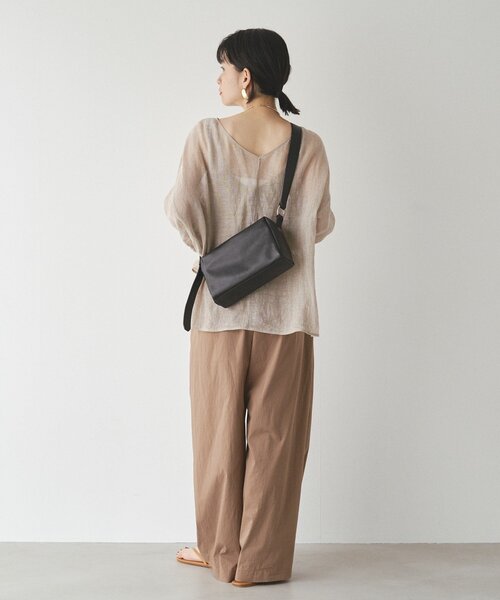 russet（ラシット）の「レザースクエアショルダーバッグ（ショルダーバッグ・レディース・ブラック/シルバー・FREE）」の20枚目の写真