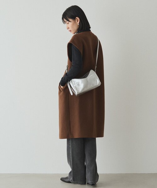 新品タグ付き ラシット　russet ブラック ショルダーバッグ タグ付き新品 russet ラシット2WAYショルダーバッグ ブラック