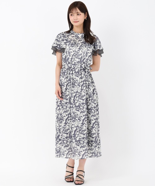 MISCH MASCH(ミッシュマッシュ)の「ブライト楊柳花柄ワンピース(ワンピース・レディース・モカ/グレー・M/S)」の6枚目の写真