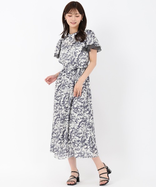 MISCH MASCH(ミッシュマッシュ)の「ブライト楊柳花柄ワンピース(ワンピース・レディース・モカ/グレー・M/S)」の7枚目の写真