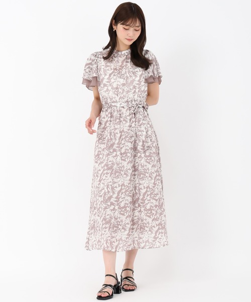MISCH MASCH(ミッシュマッシュ)の「ブライト楊柳花柄ワンピース(ワンピース・レディース・モカ/グレー・M/S)」の10枚目の写真