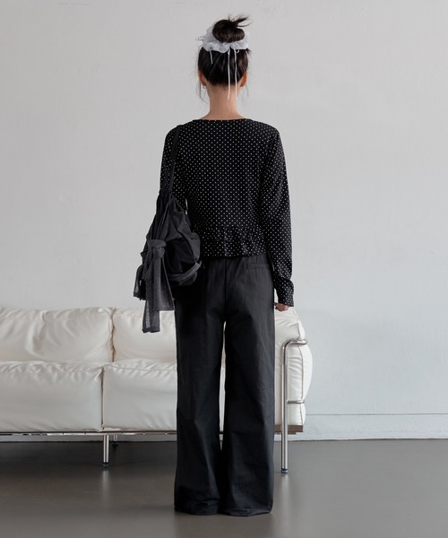 UNE MANSION（ユヌマンション）の「【UNE ORIGINAL】ラブリードットパターンダブルフリルカーディン（カーディガン/ボレロ・レディース・ピンク/ブラック/グレー/ホワイト・SMALL/MEDIUM）」の21枚目の写真