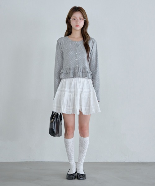 UNE MANSION（ユヌマンション）の「【UNE ORIGINAL】ラブリードットパターンダブルフリルカーディン（カーディガン/ボレロ・レディース・ピンク/ブラック/グレー/ホワイト・SMALL/MEDIUM）」の22枚目の写真