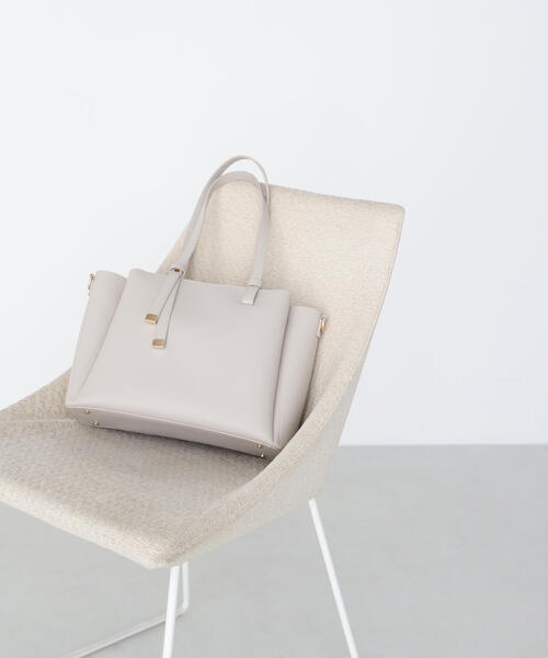 NATURAL BEAUTY BASIC（ナチュラルビューティーベーシック）の「◇ドロップリボントートバッグ（トートバッグ・レディース・ブラック/オフホワイト・ﾌﾘ-）」の13枚目の写真