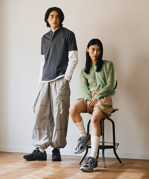 ASICS(アシックス)の「GEL-NIMBUS 10.1 / ゲルニンバス 10.1(スニーカー・メンズ・ブラック×グレー・23/25.5/24.5/25/24/23.5/28/29/28.5/26/26.5/27.5/27/29.5)」の16枚目の写真