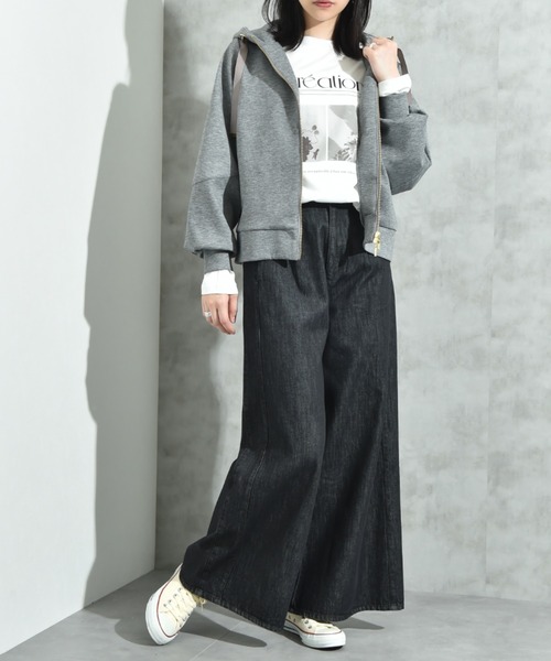 INTERPLANET（インタープラネット）の「ワンタックワイドデニムパンツ（デニムパンツ・レディース・インディゴブルー/ブラック・マルチサイズ）」の9枚目の写真