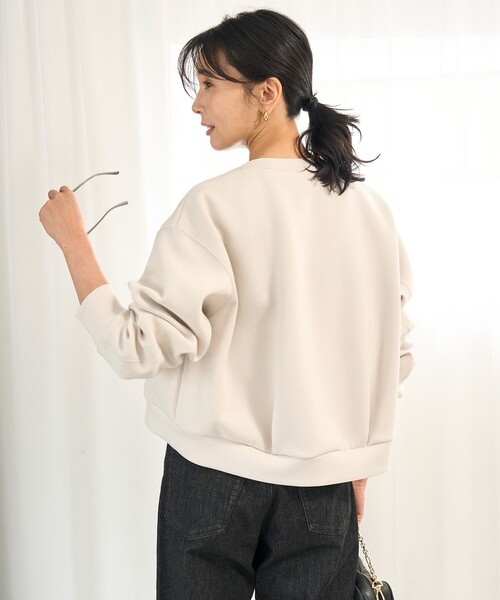 UNFILO(アンフィーロ)の「【新色追加】BEAUTY FORM JERSEY スナップカーディガン(カーディガン/ボレロ・レディース・ベージュ系/ピンク系1/ブルー系/ブラック系/グレー系/ダークブラウン系/ライトグレー系/ネイビー系/ローズ系・SMALL/MEDIUM)」の10枚目の写真