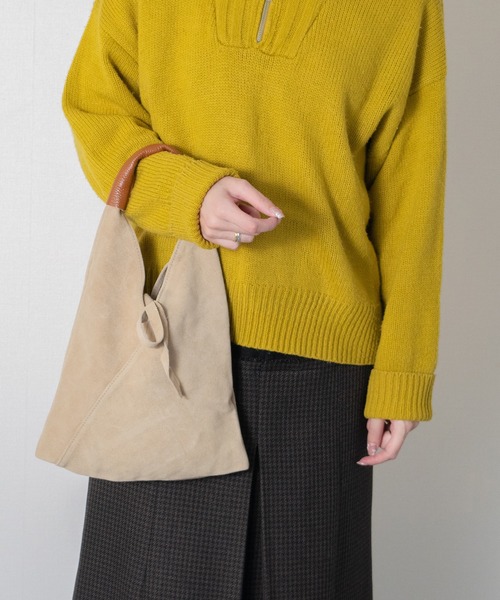andrea cardone(アンドレアカルドネ)の「【ANDREA CARDONE】スモールサイズスエードバッグ(Q56483)(トートバッグ・レディース・ライトベージュ/ライトブラウン/グリーン・ALL)」の14枚目の写真