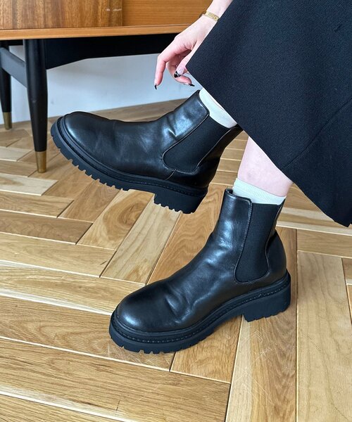 DISCOAT（ディスコート）の「サイドゴアチェルシーブーツ（ブーツ・レディース・ブラウン/ブラック・MEDIUM/LARGE）」の8枚目の写真