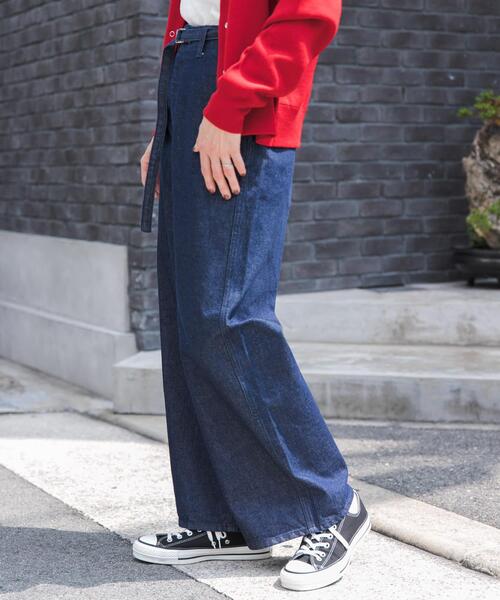 FORK&SPOON(フォークアンドスプーン)の「FORK&SPOON JFデニムベルトセットルーズパンツ(デニムパンツ・レディース・ワンウォッシュ/ブルー・2/1)」の3枚目の写真