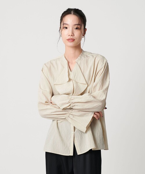 BEAUTY&YOUTH UNITED ARROWS（ビューティーアンドユースユナイテッドアローズ）の「ラッフル スキッパーブラウス ウォッシャブル（シャツ/ブラウス・レディース・ライトグレー/ナチュラル/ホワイト・FREE）」の3枚目の写真
