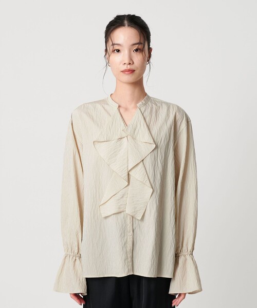 BEAUTY&YOUTH UNITED ARROWS（ビューティーアンドユースユナイテッドアローズ）の「ラッフル スキッパーブラウス ウォッシャブル（シャツ/ブラウス・レディース・ライトグレー/ナチュラル/ホワイト・FREE）」の15枚目の写真