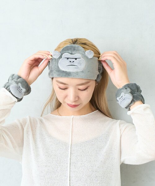 BIRTHDAY BAR(バースデイバー)の「With Animals アームバンド2pc set(バングル/リストバンド・レディース・グレー/イエロー・0)」の4枚目の写真