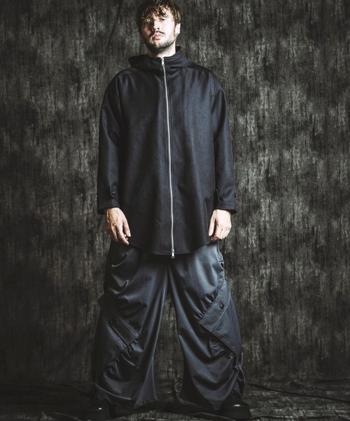 NO ID.(ノーアイディ)の「【NO ID.】Inverted Tuck Hooded Coat / インバーテッド タック フーデッド コート(モッズコート・メンズ・ブラック/グレー・ONE SIZE)」の20枚目の写真