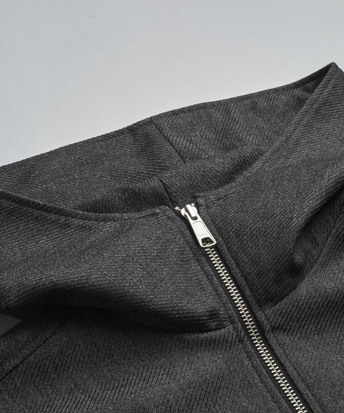 NO ID.(ノーアイディ)の「【NO ID.】Inverted Tuck Hooded Coat / インバーテッド タック フーデッド コート(モッズコート・メンズ・ブラック/グレー・ONE SIZE)」の14枚目の写真