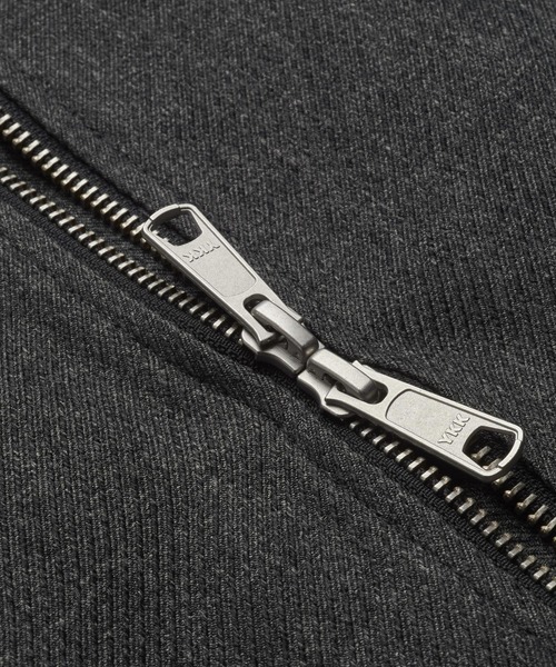 NO ID.(ノーアイディ)の「【NO ID.】Inverted Tuck Hooded Coat / インバーテッド タック フーデッド コート(モッズコート・メンズ・ブラック/グレー・ONE SIZE)」の3枚目の写真