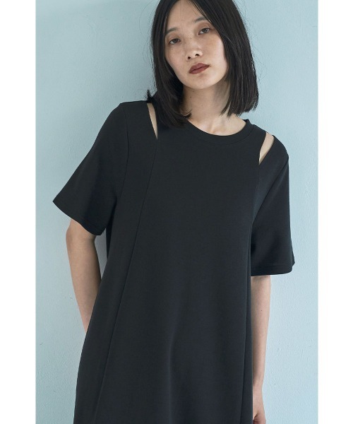 marjour（マージュール）の「SHOULDER SLIT HALF SLEEVE DRESS（ワンピース・レディース・ブラウン/ブラック・02/01）」の19枚目の写真