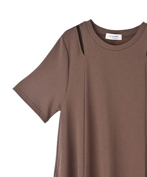 marjour（マージュール）の「SHOULDER SLIT HALF SLEEVE DRESS（ワンピース・レディース・ブラウン/ブラック・02/01）」の8枚目の写真
