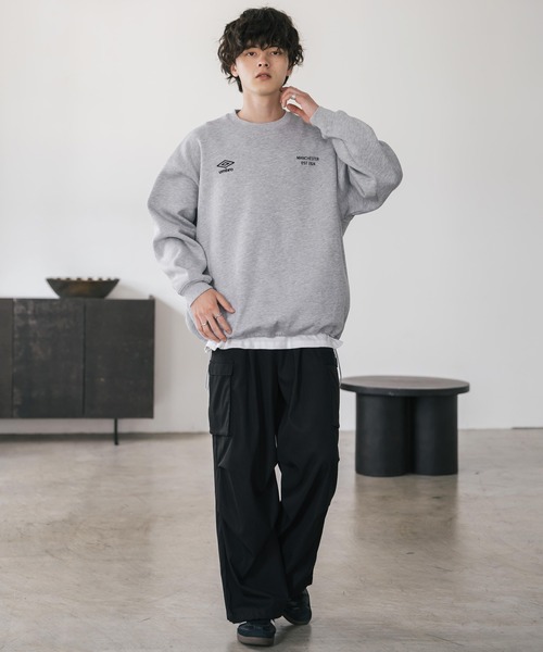 UMBRO(アンブロ)の「UMBRO 別注コラボオーバーサイズ裏起毛ロゴ刺繍ドロストスウェット(スウェット・メンズ・チャコール/ネイビー/杢グレー/ブラック・M/L/XL)」の14枚目の写真