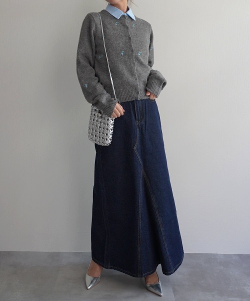 Rashik(ラシク)の「フラワー刺繍カーディガン(カーディガン/ボレロ・レディース・グレー/ネイビー/ブラウン・FREE)」の11枚目の写真