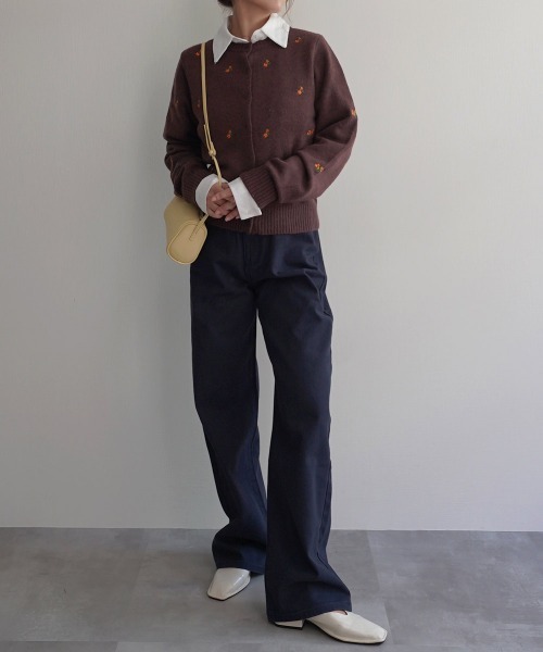 Rashik(ラシク)の「フラワー刺繍カーディガン(カーディガン/ボレロ・レディース・グレー/ネイビー/ブラウン・FREE)」の7枚目の写真