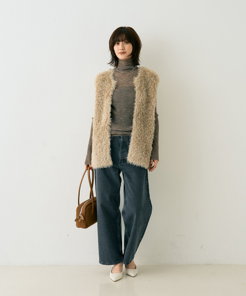 AGOLDE（エーゴールドイー）の「【AGOLDE/エーゴールドイー】ARC JEAN IN SYMBOLIC クロップド丈デニム（デニムパンツ・レディース・ブラック・24/26/25）」の14枚目の写真