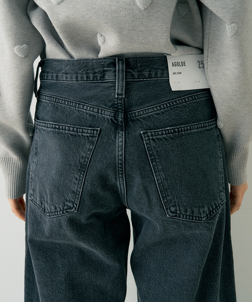 AGOLDE（エーゴールドイー）の「【AGOLDE/エーゴールドイー】ARC JEAN IN SYMBOLIC クロップド丈デニム（デニムパンツ・レディース・ブラック・24/26/25）」の21枚目の写真