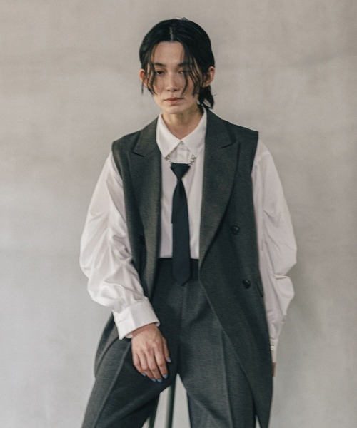 LEPSIM（レプシィム）の「《オフィスライン》タックボリュームスリーブシャツ　582126（シャツ/ブラウス・レディース・オフホワイト/ブルー/ストライプ・FREE）」の11枚目の写真