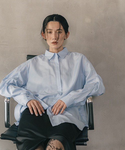 LEPSIM（レプシィム）の「《オフィスライン》タックボリュームスリーブシャツ　582126（シャツ/ブラウス・レディース・オフホワイト/ブルー/ストライプ・FREE）」の21枚目の写真