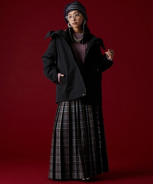 GEVS.(ジェイヴィス)の「アラン柄クルーネックニット<大きいサイズ有>GEVS.(ニット/セーター・レディース・ピンク/ブルー/ブラック・3L/LL/L/M/5L/4L)」の19枚目の写真
