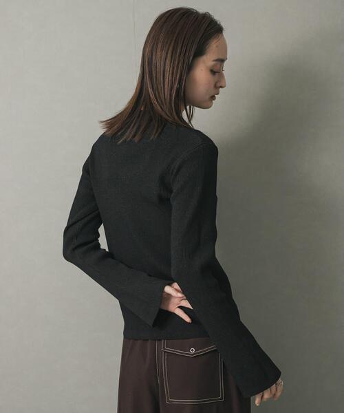 SENSE OF PLACE by URBAN RESEARCH（センスオブプレイスバイアーバンリサーチ）の「フロントホックエリツキコンパクトカーディガン（カーディガン/ボレロ・レディース・ネイビー/イエロー/ブラック・ONE）」の7枚目の写真