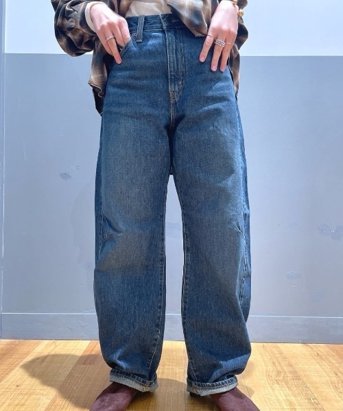 Levi's(リーバイス)の「Levi's(リーバイス)【レディース】「CINCH」バレル(デニムパンツ・レディース・ダークインディゴブルー・26inch/24inch/25inch/27inch)」の17枚目の写真