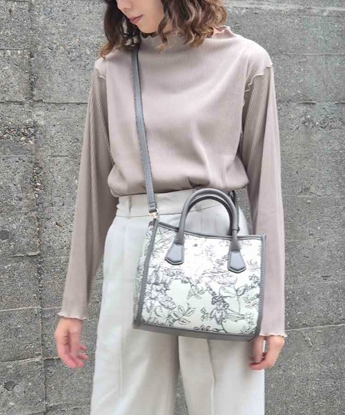 Bleu Bleuet（ブルーブルーエ）の「ゴブランスクエアミニトート（トートバッグ・レディース・ブラウン/グリーン/グレー/ブラック・FREE）」の19枚目の写真